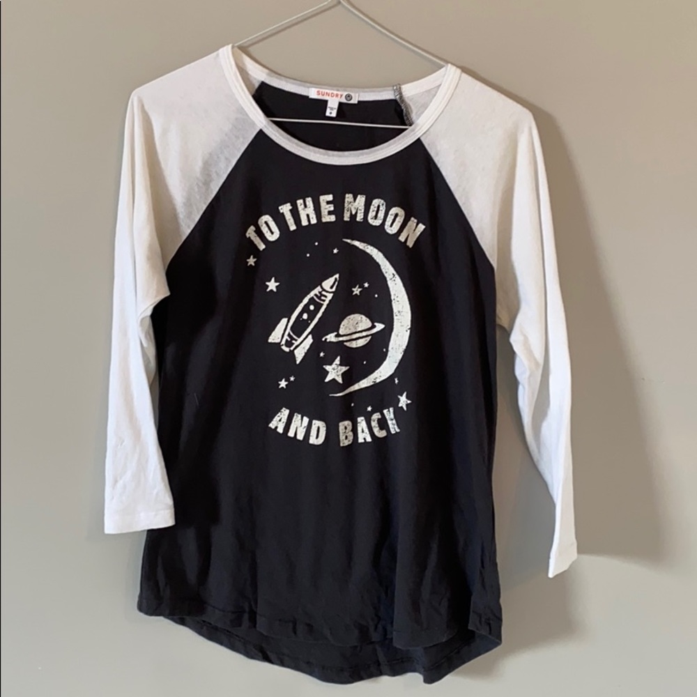 Ton the moon and back T -shirt